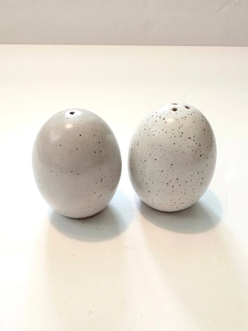 West Elm Speckled Ceramic Egg Salt‎ & Pepper Shakers White Easter NWOT